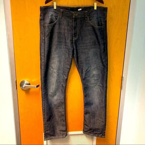 PD&C Sz  38 x 32 Anthropologie Slim & Straight Leg Mid-Wash Jeans
